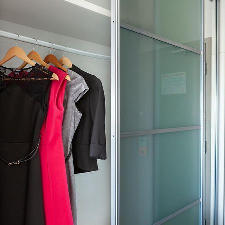 Micro Boutique Living Улфвил Екстериор снимка
