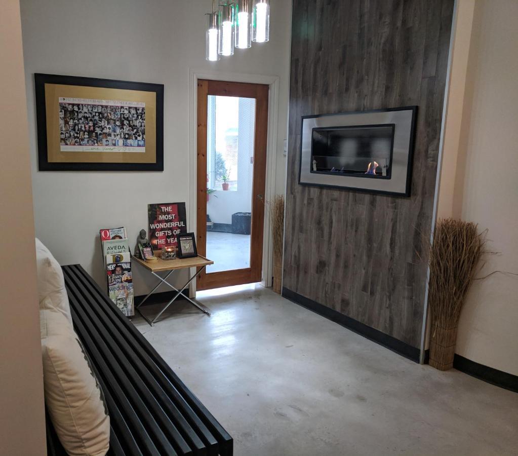 Micro Boutique Living Улфвил Екстериор снимка