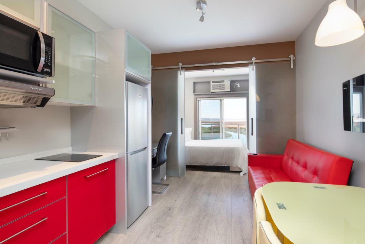 Micro Boutique Living Улфвил Екстериор снимка